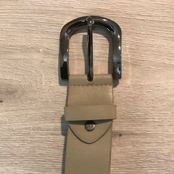 Womens studded Rhinestone Belt - Picture 7 of 7